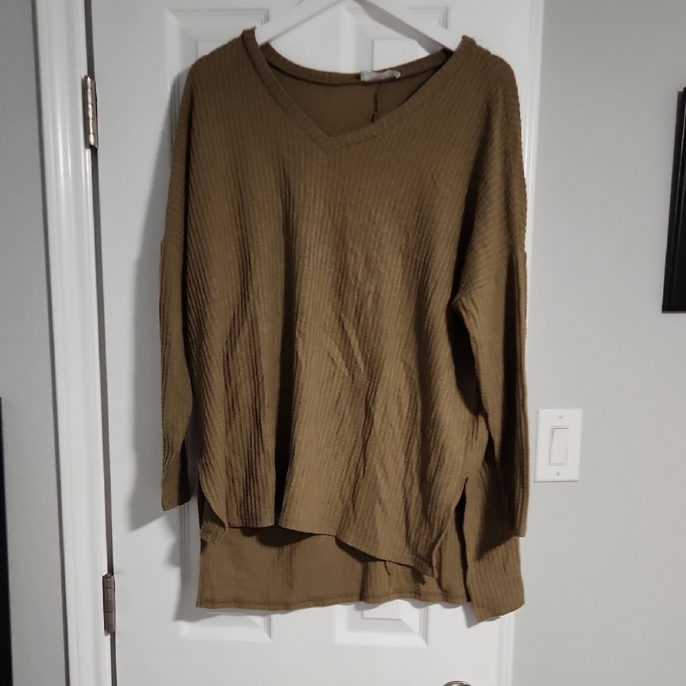 Zenana Outfitters Tan Ribbed Knit Top